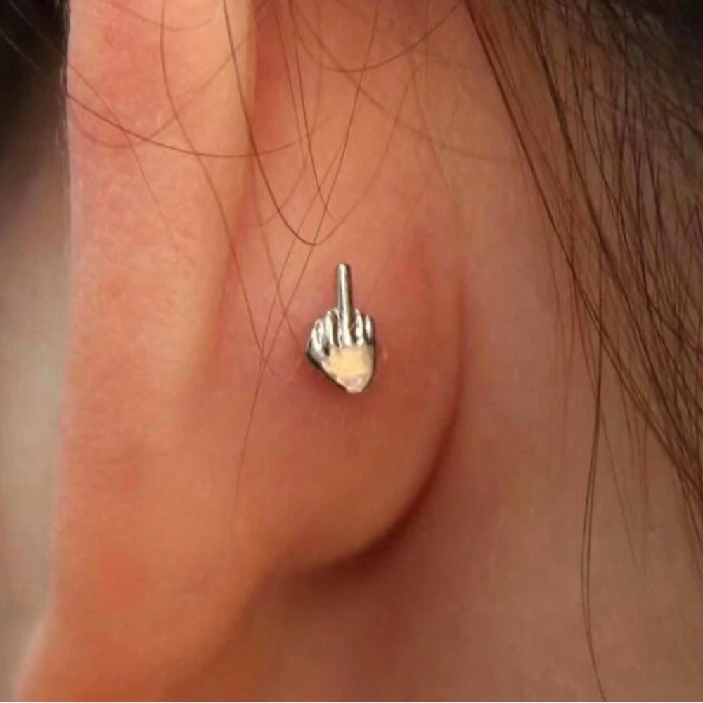 Silver Middle Finger Cartilage Earrings 2pcs